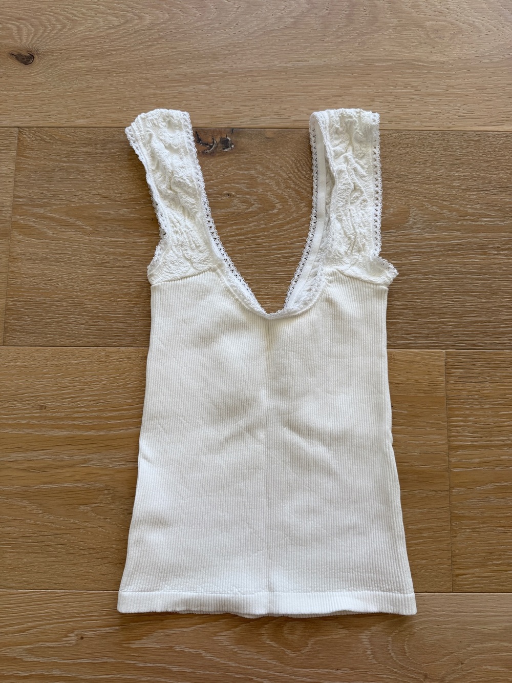 Free People white Lace-Trim Ribbed Tank - Picture 3 of 3